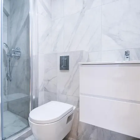 Mbm - Dahomey Bastille Appart hôtel *